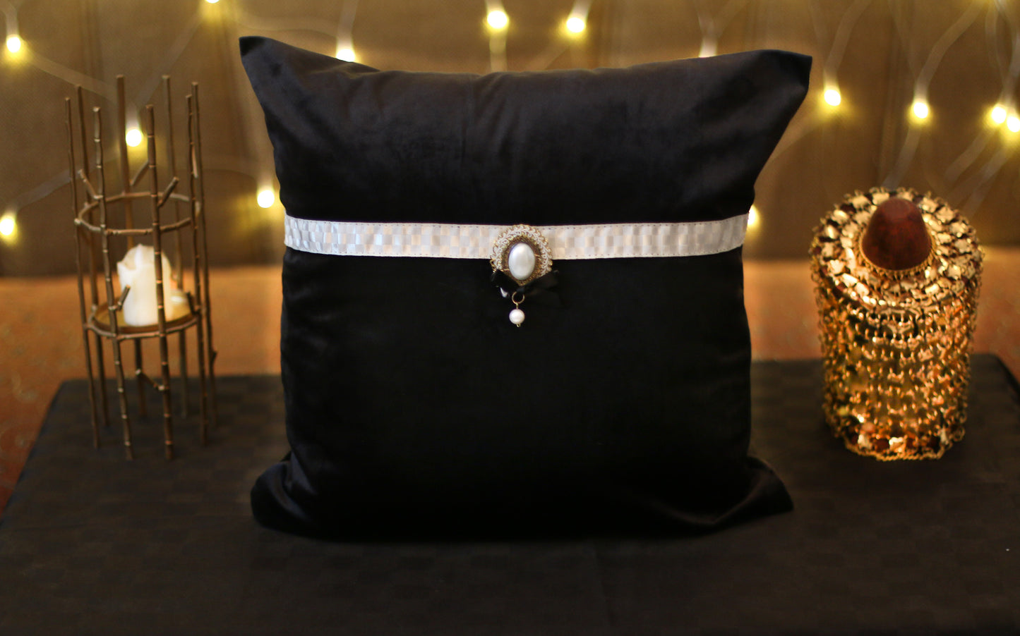 Buckle with Check White C-054 Black Cushion Cover