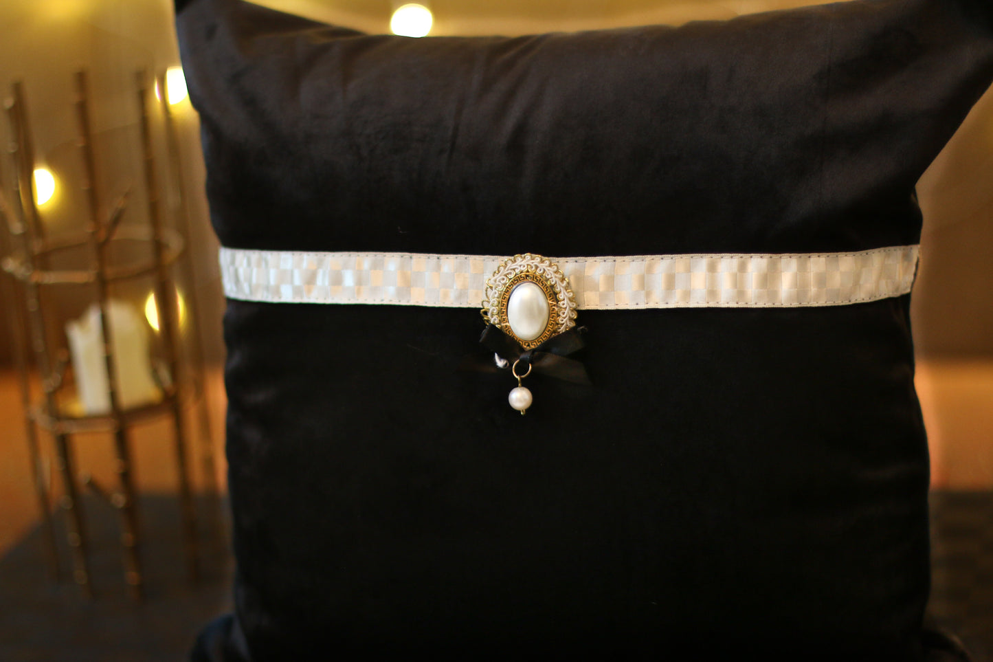 Buckle with Check White C-054 Black Cushion Cover